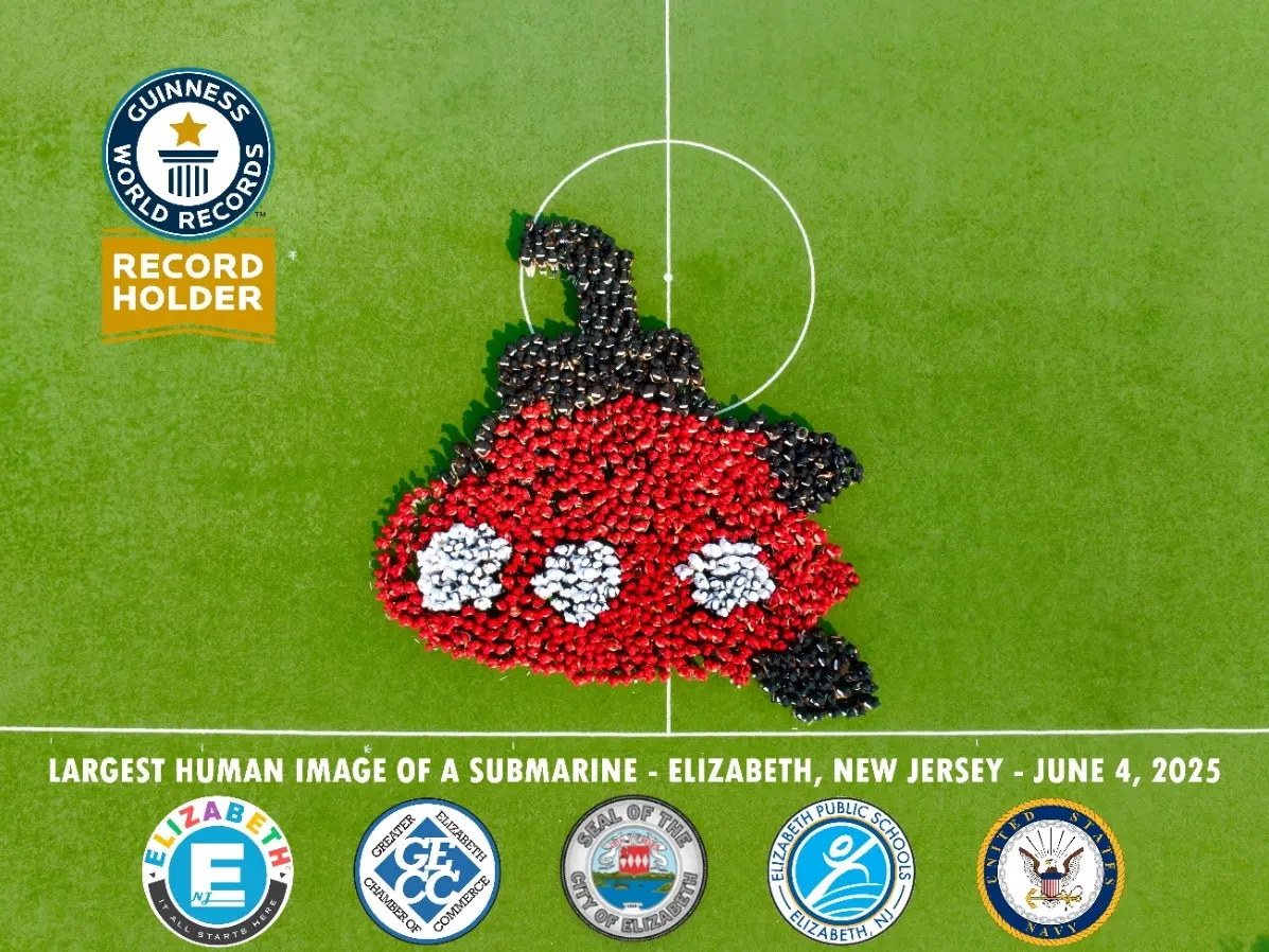 800 students from Elizabeth Public Schools form a human submarine shape for a Guinness World Record